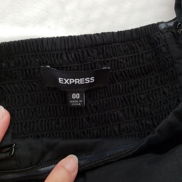 Express Ruffles Dress - Picture 5 of 6